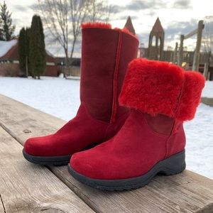 La Canadinne Red Shearling Boots